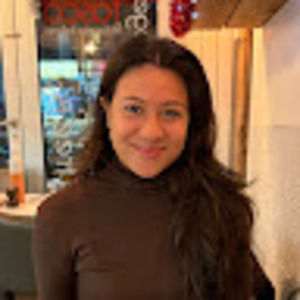 Meet your Posher, Veronica